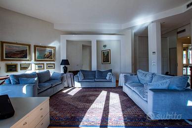 Appartamento di 153 m² con 3 locali a Milano