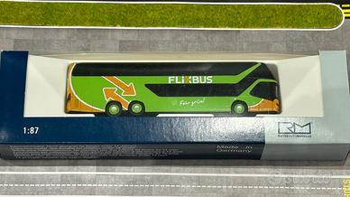 Flixbus scala H0 1:87 marca Rietze e Awm