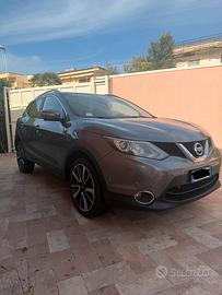 Nissan Qashqai Tekna 1.6 diesel 2014 full optional