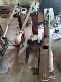 tappatrici vecchie per tappi in sughero