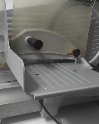 Affettatrice elettrica