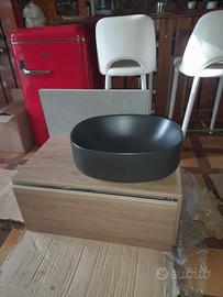 Lavabo ad appoggio grigio scuro