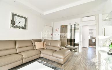 APPARTAMENTO LUSSUOSO VISTA MARE !!!