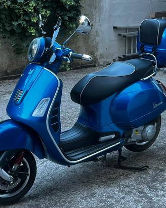 Vespa gts300  piaggio