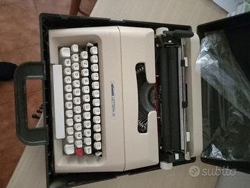 macchina da scrivere 