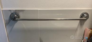 Appendi asciugamani a ventosa