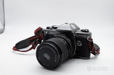 Macchina fotografica analogica Braun SR2000
