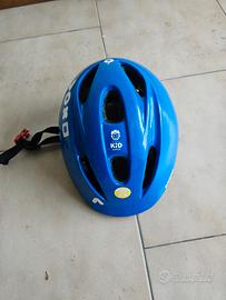 2 caschi per la bicicletta da bimbi