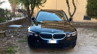 BMW 318 2022 Business Advantage mhev 48v MSport -