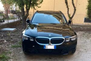BMW 318 2022 Business Advantage mhev 48v MSport -
