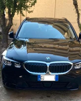 BMW 318 2022 Business Advantage mhev 48v MSport -