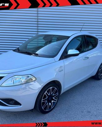 LANCIA Ypsilon 1.2 fire 69 CV 5 porte Gold OK NE