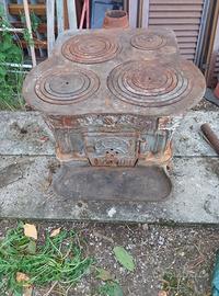 Stufa vintage in ghisa