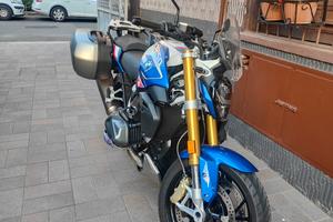BMW R1250r HP