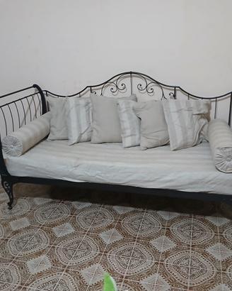 Divanetto/Letto singolo ferro battuto conmaterasso