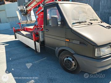 Iveco Daily 35/10 con Piattaforma  Aerea Pantel 