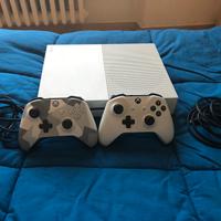 Xbox One S e due controller e due giochi