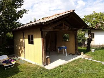 Tettoia in legno