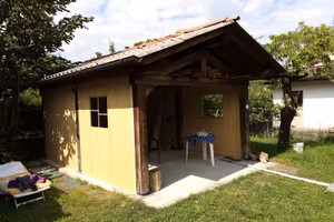 Tettoia in legno