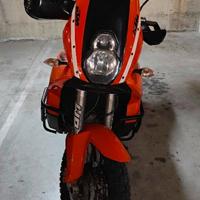 KTM 990 ADV anno 2008
KM 31mila