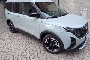 Ford Tourneo Courier anno 2024