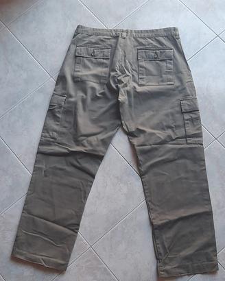 pantaloni