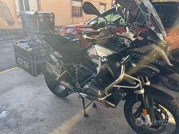 Bmw r1200 gs Triple Black