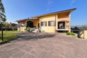 VILLA SINGOLA A ZEVIO