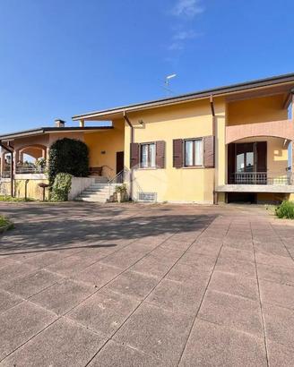 VILLA SINGOLA A ZEVIO