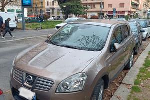 Nissan Qashqai 12/2008 benzina