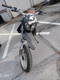 Aprilia sx Motard 50
