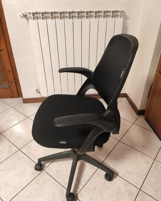 sedia poltrona ufficio con ruote