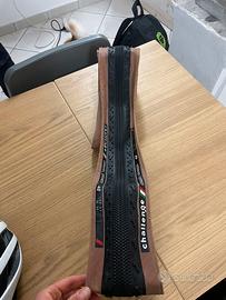 Copertone da gravel da 42