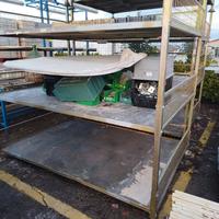 scaffali accatastabili