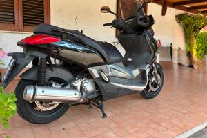 yamaha xmax 250
