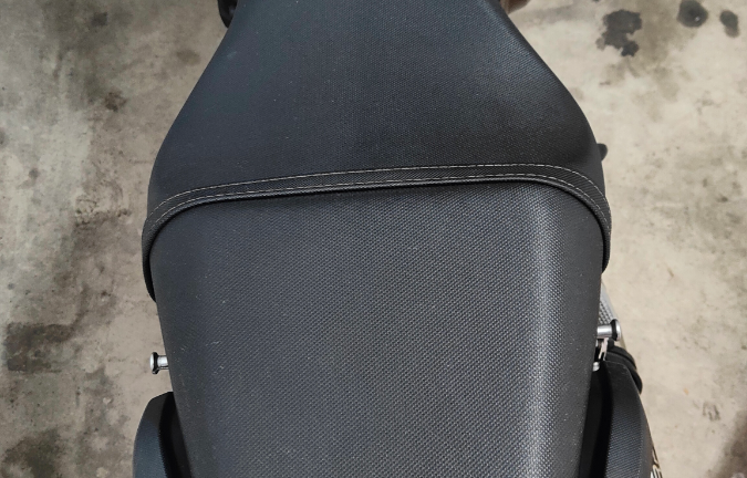 Honda CB650F - Sella originale