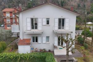 Villa di 220 m² con più di 5 locali a Verucchio