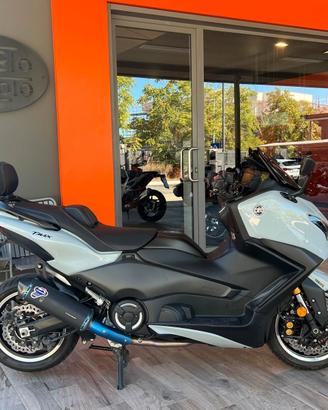 Yamaha T Max Tech