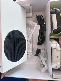 X box serie S con due joystick originali