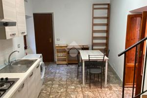 4 LOCALI A MARINO