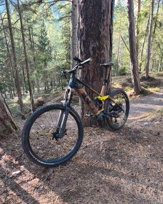 Husqvarna hc 9 doppi batteria Mullet