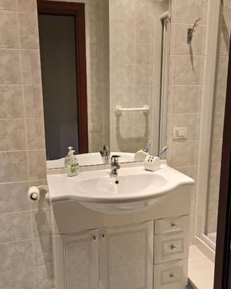 MOBILE BAGNO