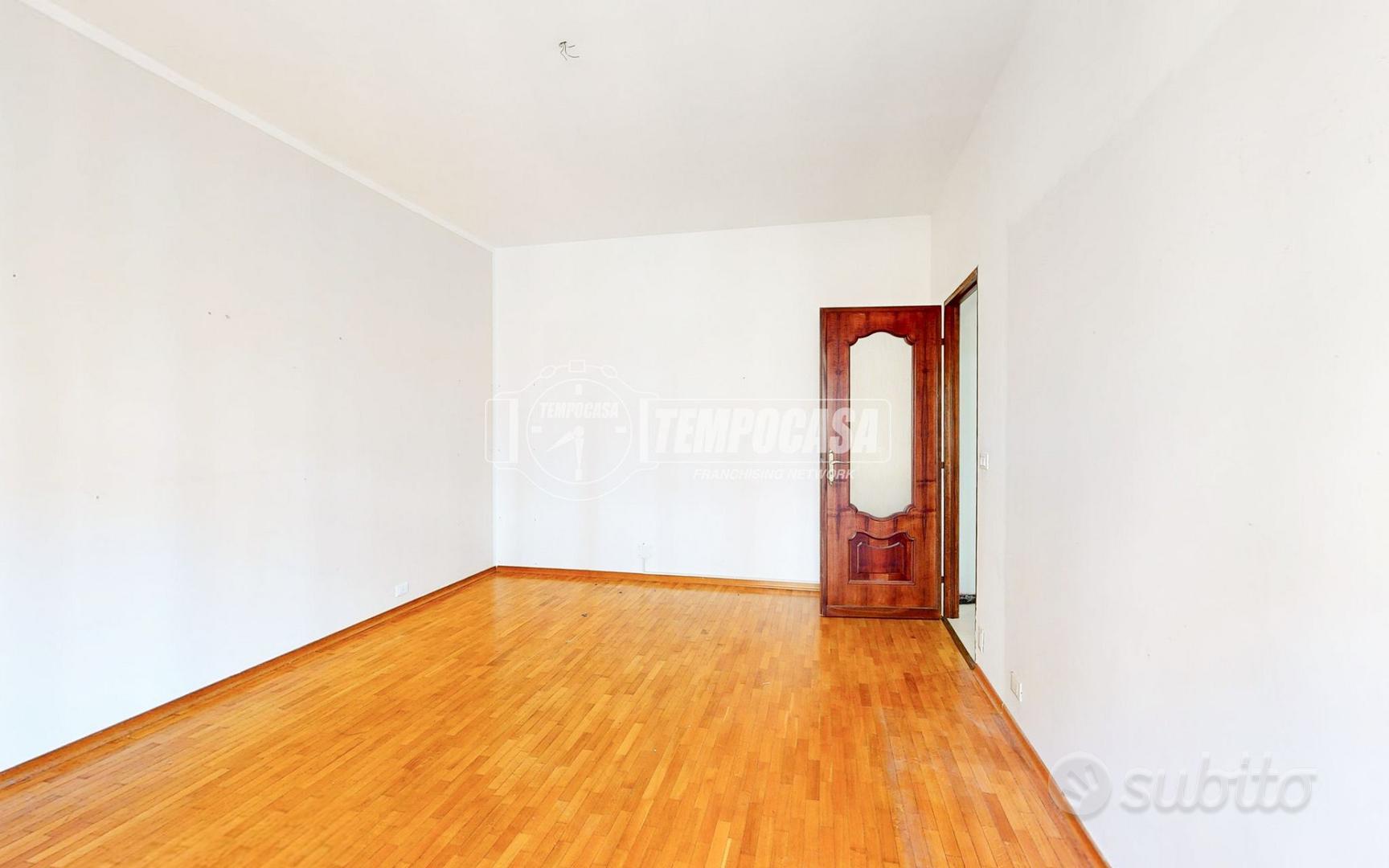 Apartment in Pino Torinese, Torino - Altro