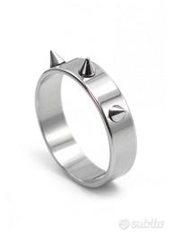 Anello Acciaio Inox con Tre Borchie