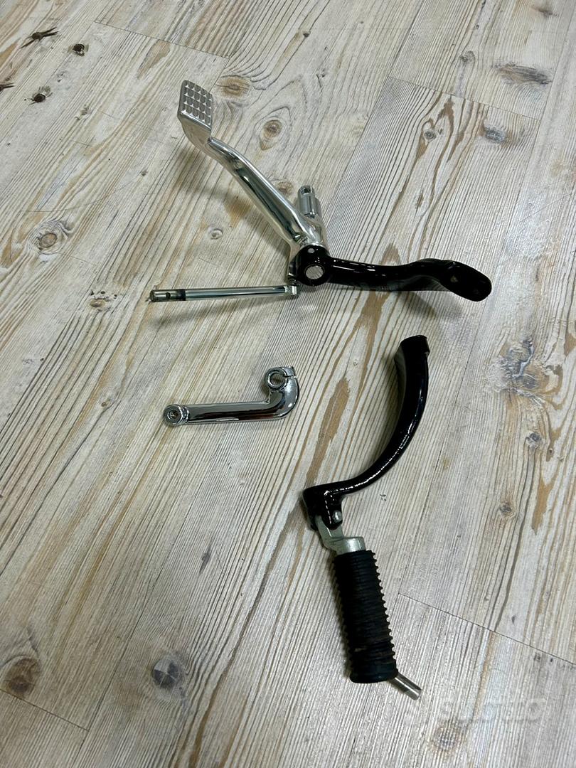 YHMTIVTU Pedane Passeggero Moto Pedane Posteriori Lama Cava Maschio - Foto 9