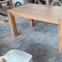 Tavolo in legno listellare di rovere allungabile 