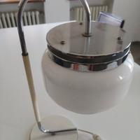 lampada da tavolo anni 60