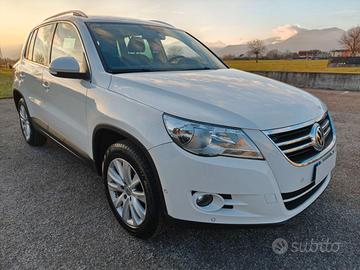 Volkswagen Tiguan 1,4 G.P.L.4X4 (TAGLIANDATO )