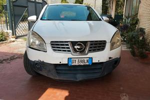 Nissan Qashqai J10