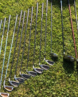 Attrezzatura da golf completa